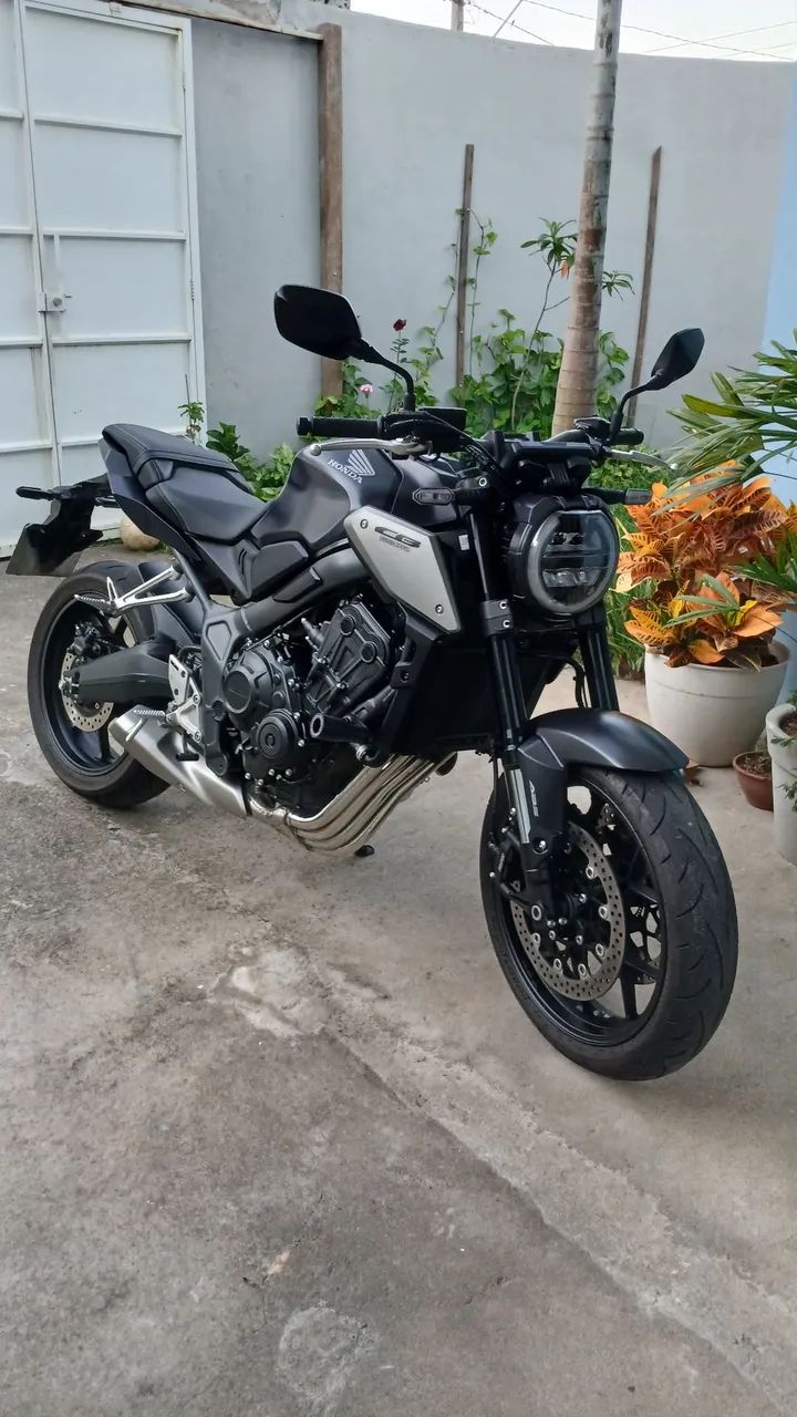 Honda CB650R 