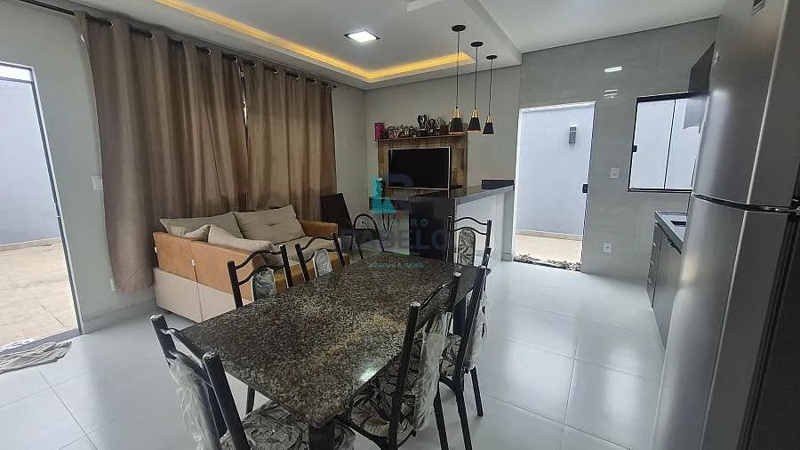 CASA COM SUÍTE MOBILIADA NA VILA BRITO, LORENA - SP