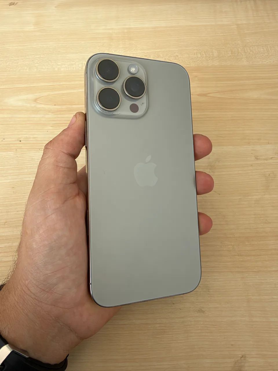 iPhone 16 Pro Max - 256GB (Impecável)