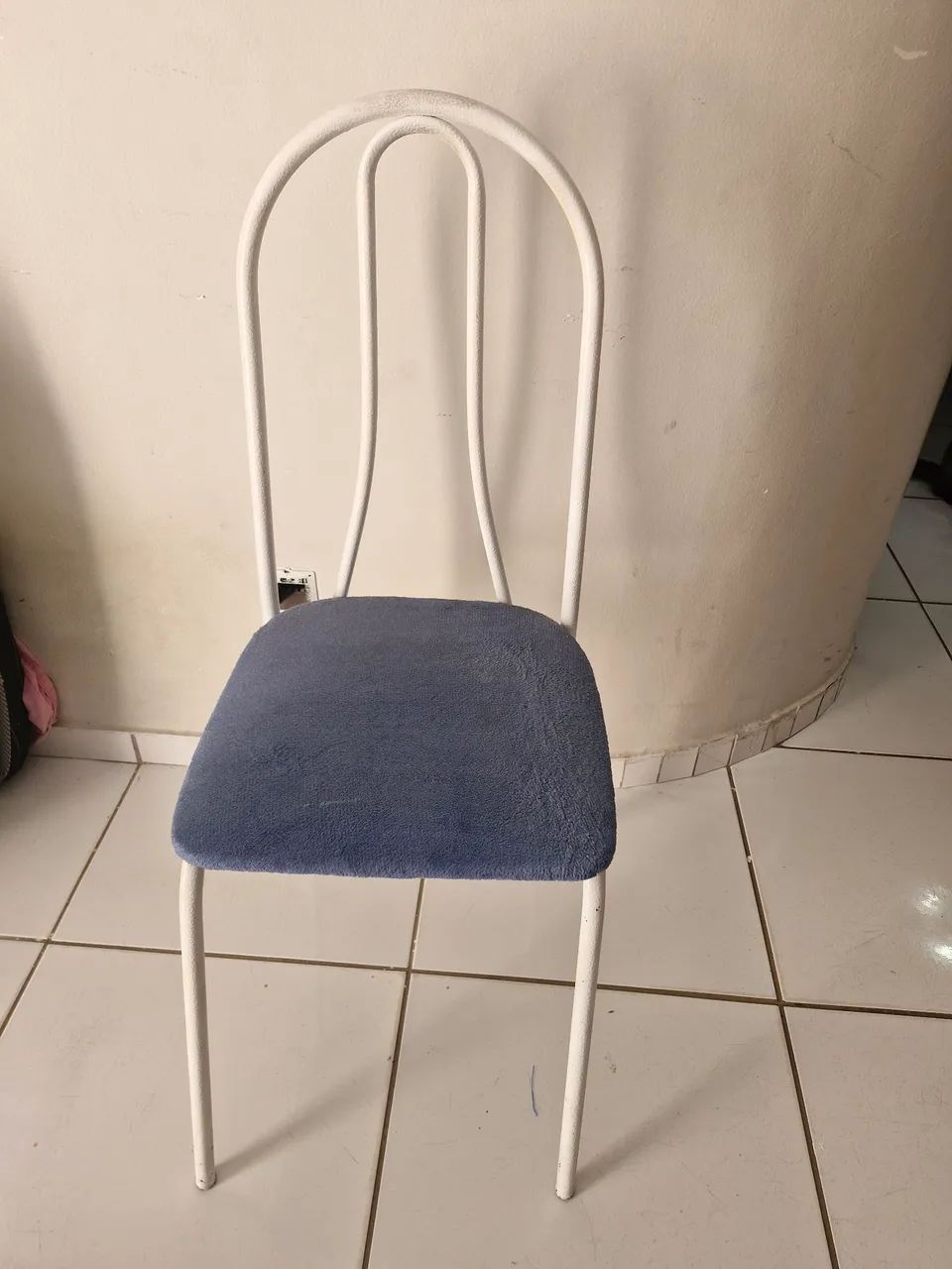 Cadeiras  4 und pro 120,00 