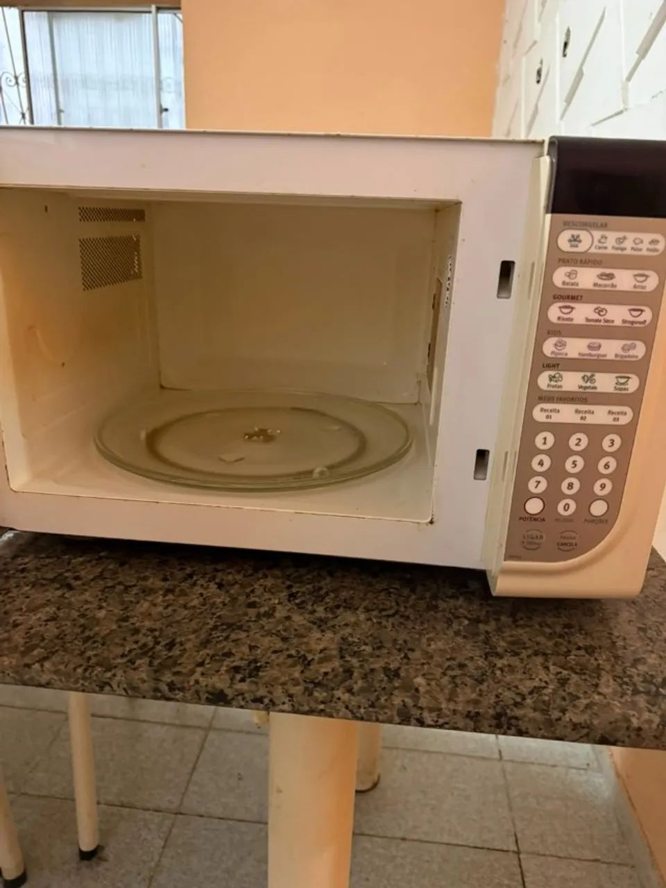 Microondas Eletrolux - Foto 2