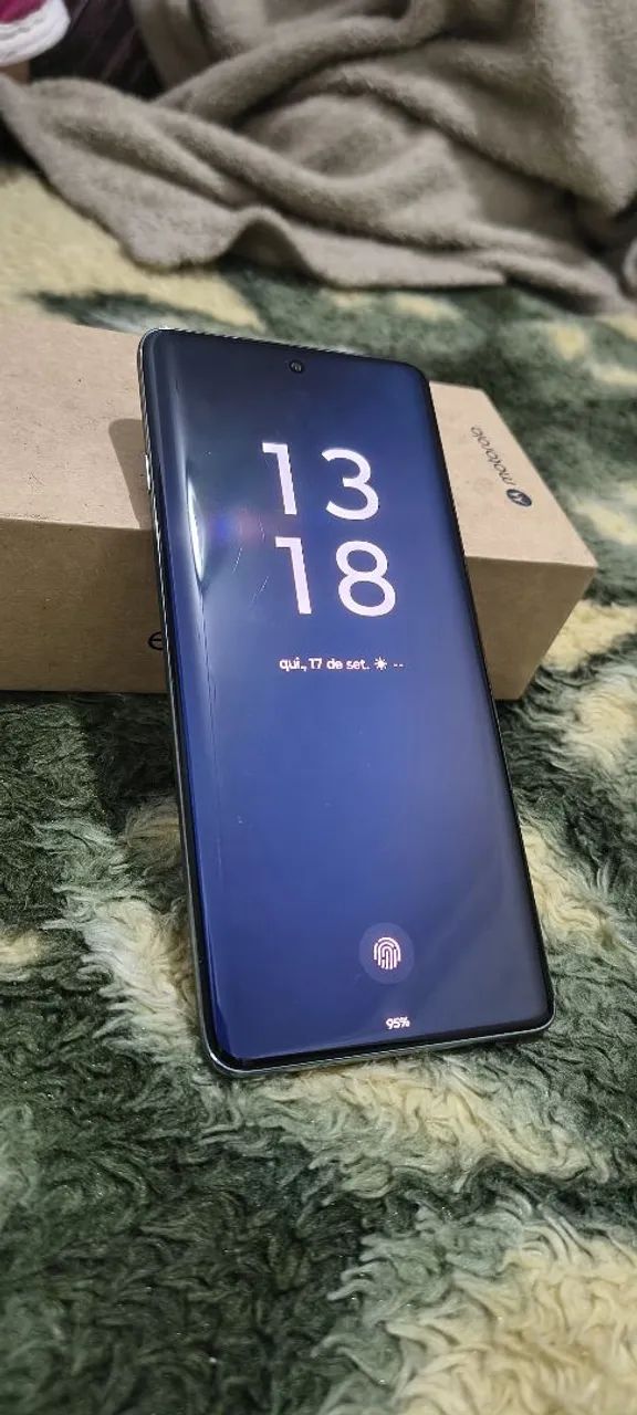 Moto Edge 60 Pro - Foto 3