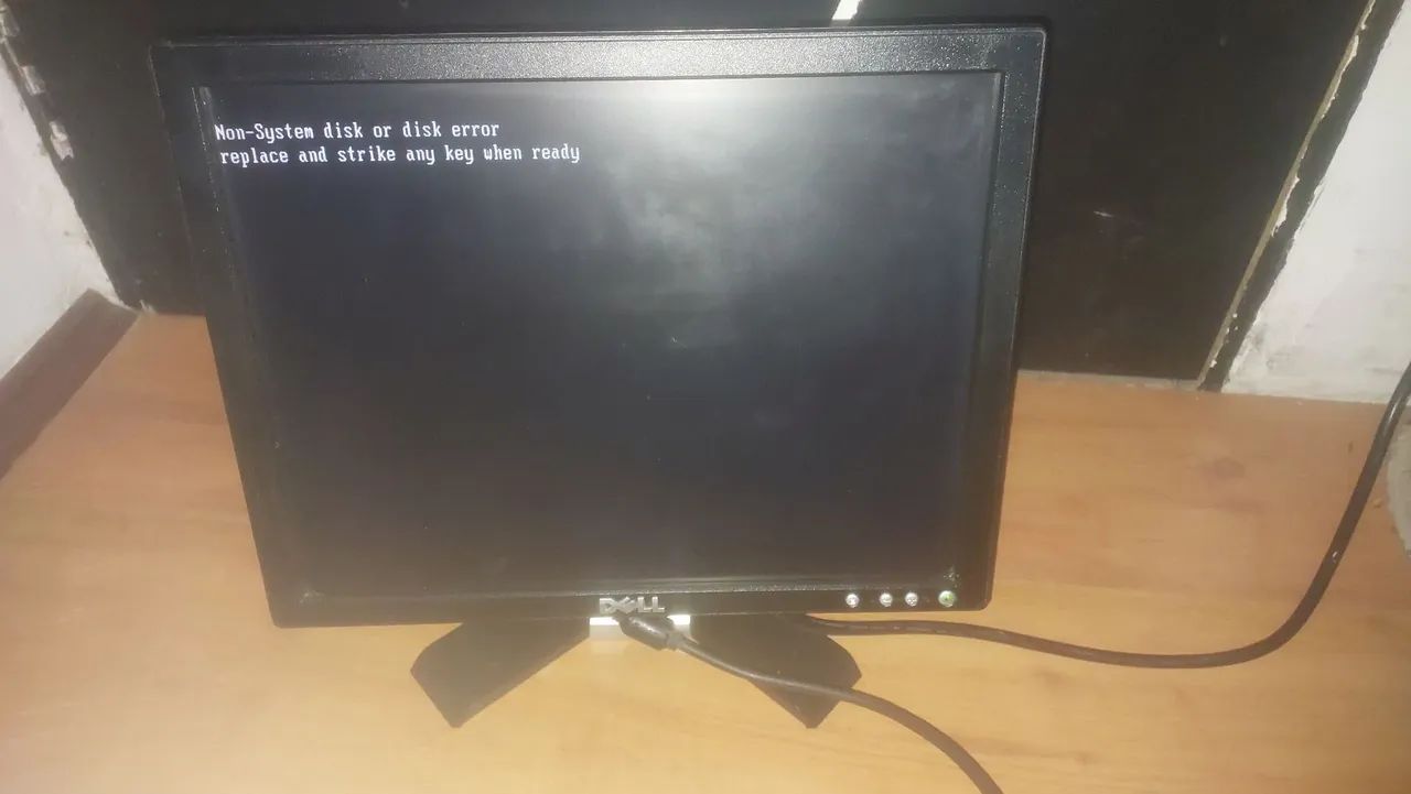 Monitor Dell E157FPc 15" - Testado e Funcionando - Foto 3