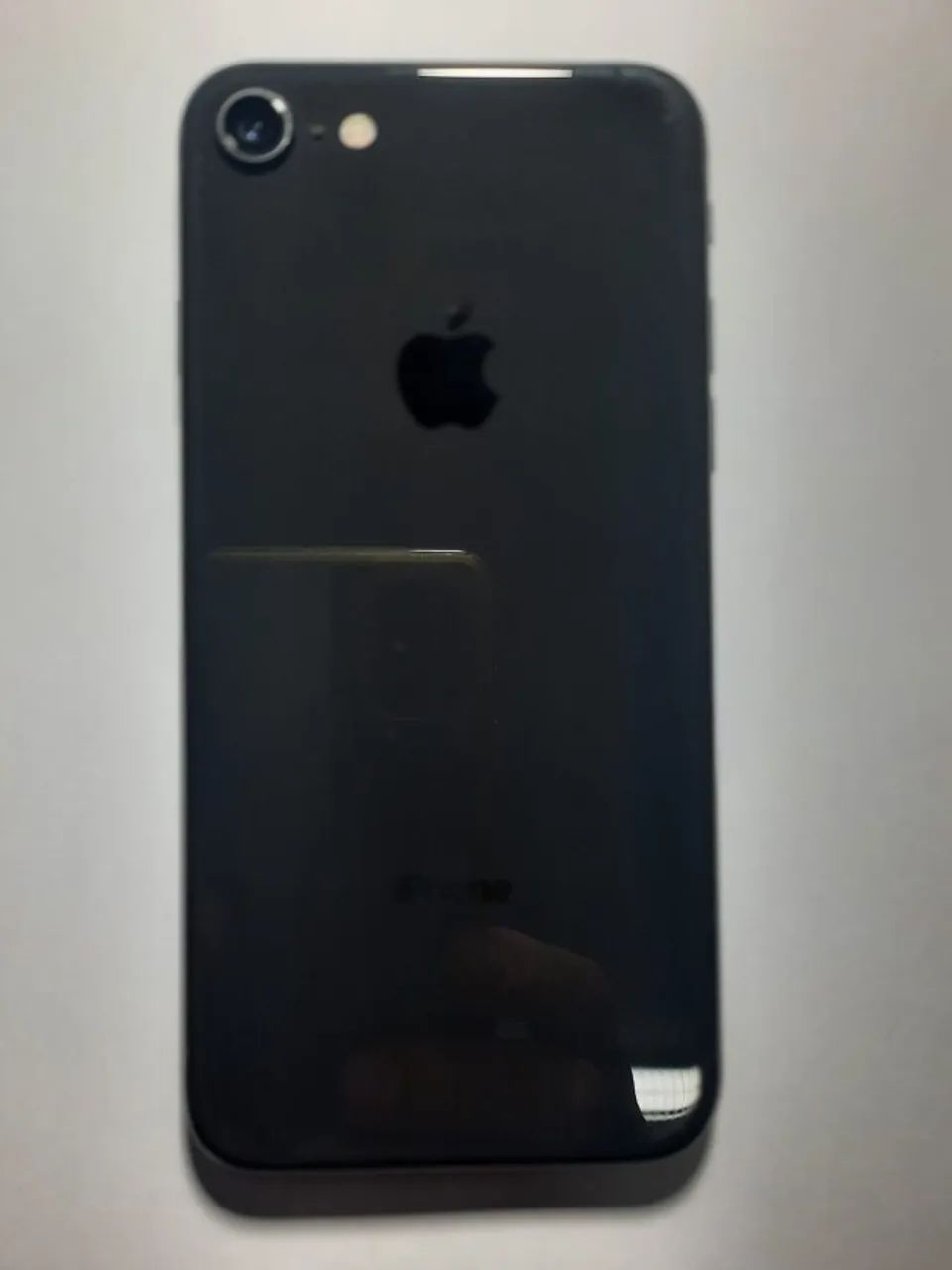 iPhone 8 de 64 GB na cor Cinza Espacial (Space Gray) - Celulares e