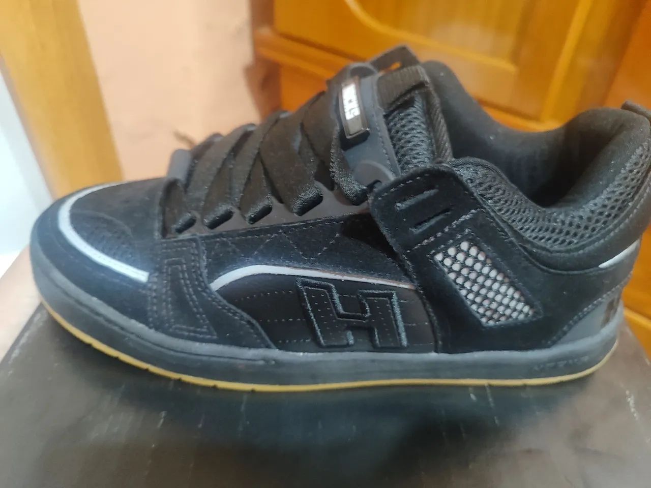 Tênis hocks bold original nunca usado 