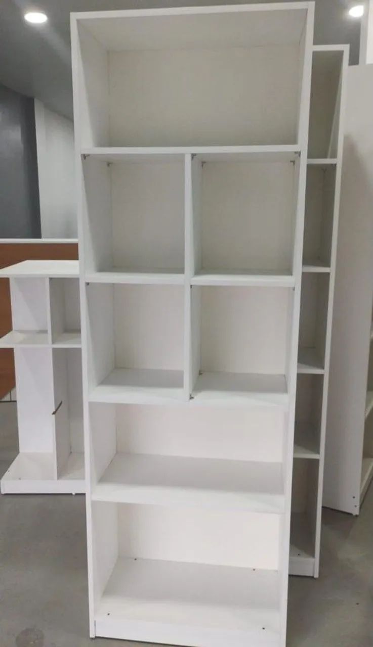 Armário multiuso em mdf