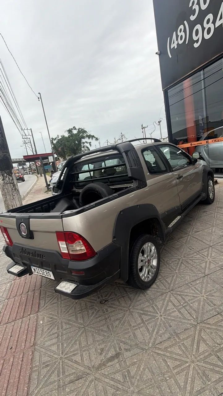 Fiat Strada Adventure1.8/ 1.8 Locker Flex CD 2011 - Foto 4
