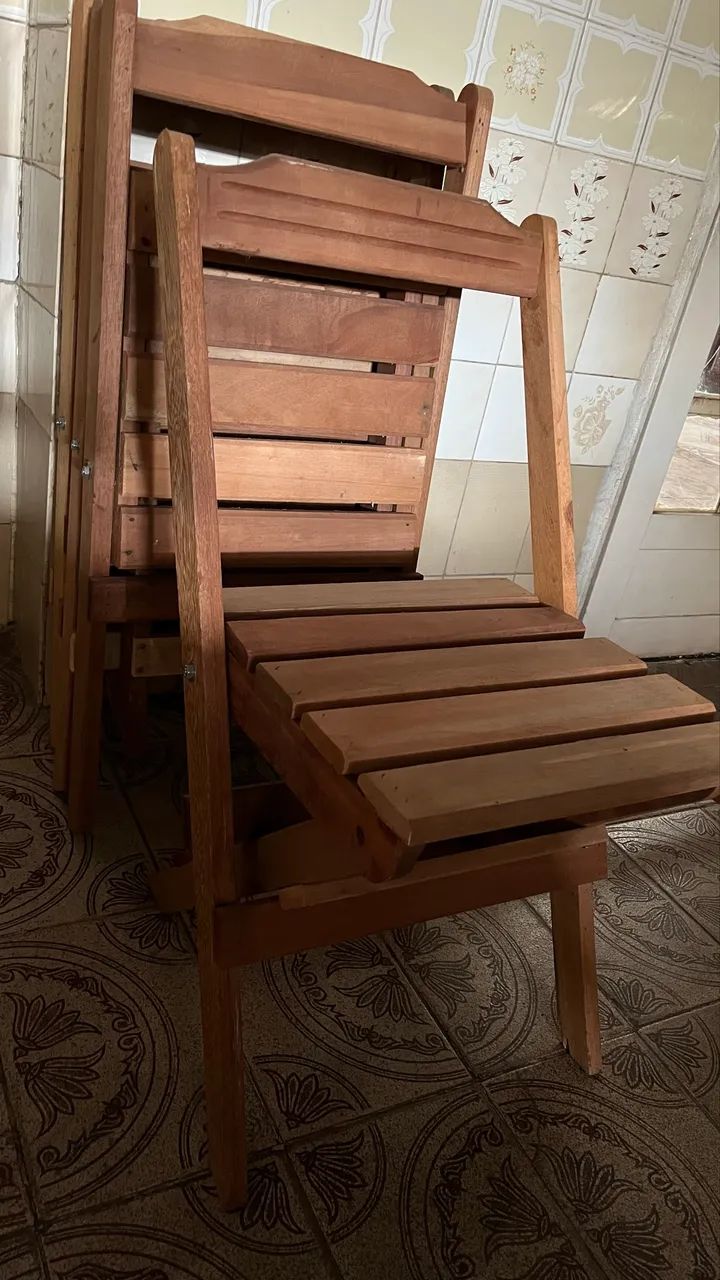 Vende-se cadeiras de Madeira  - Foto 2