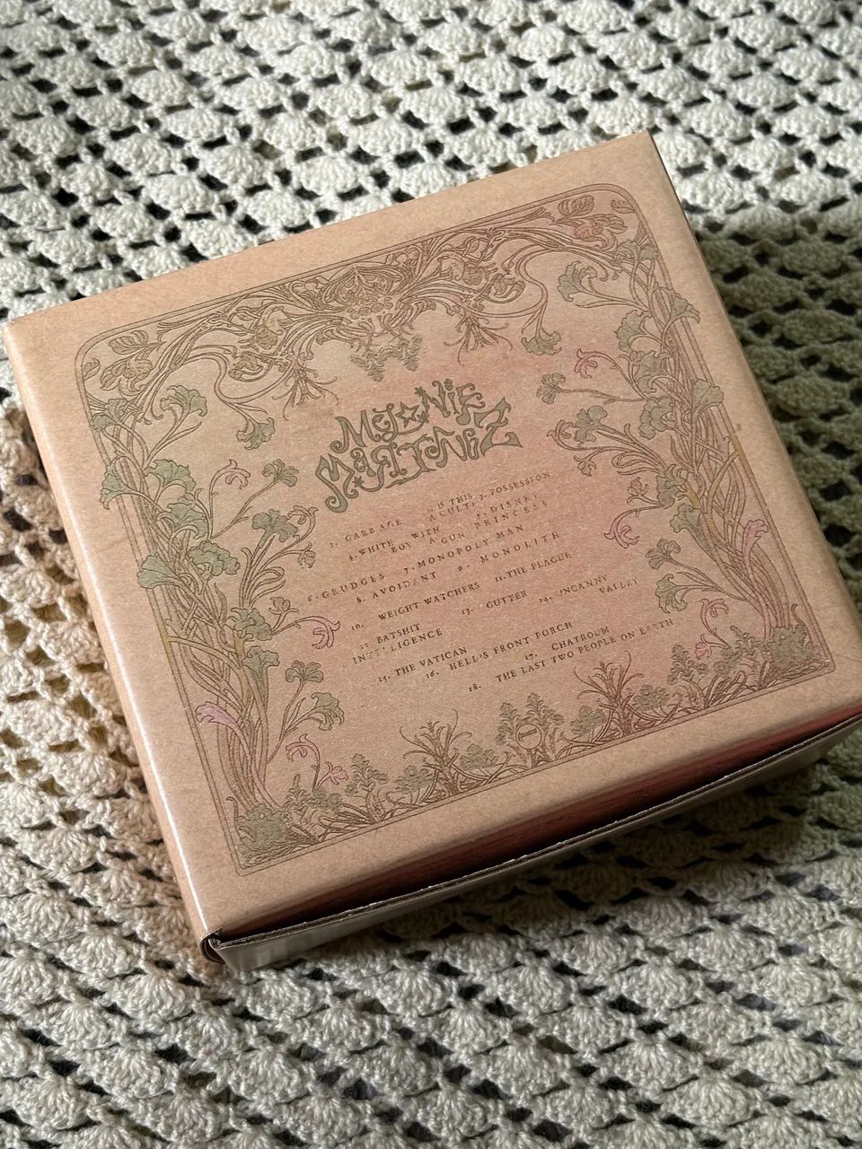 HADES Melanie Martinez - BOX EXCLUSIVO - Foto 4