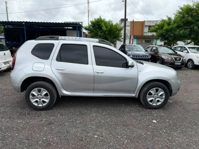 Renault Duster Dynamique 2.0 Hi-flex 16V Aut. 2016 - Foto 2