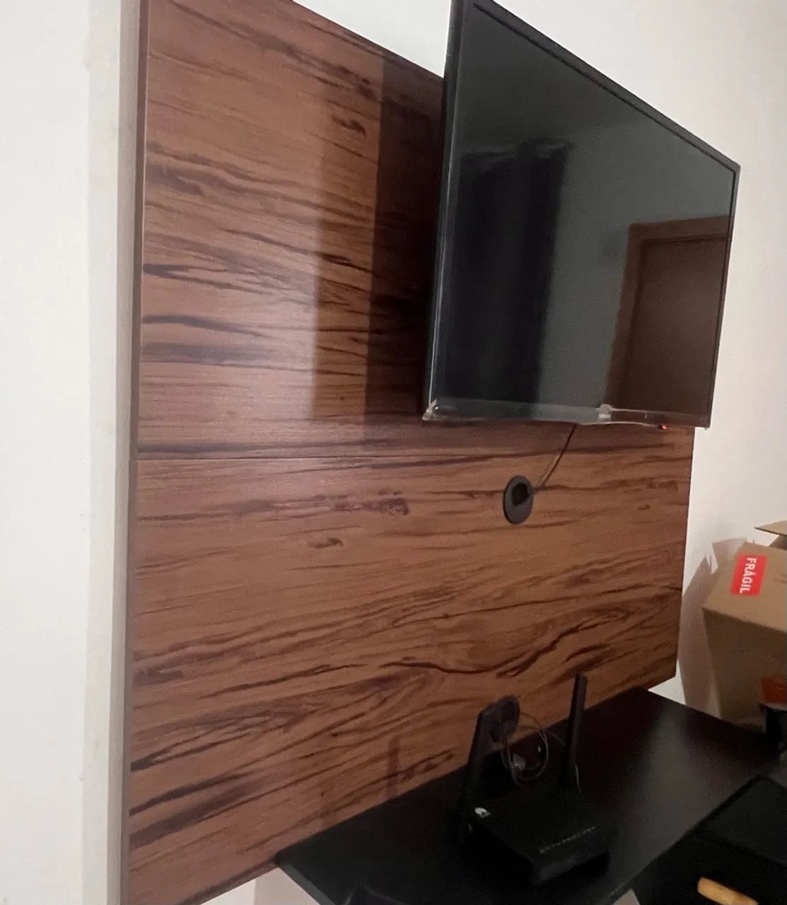 Painel para TV de até 47 Polegadas Artely Jet (120cm) - Amêndoa/Preto - Foto 3