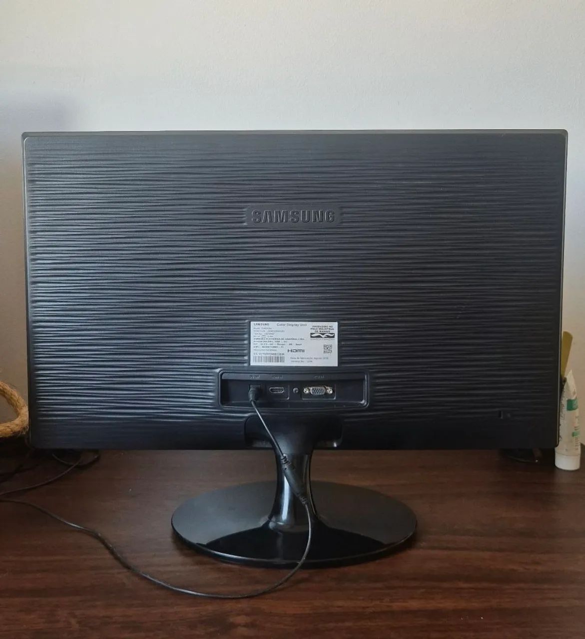 Monitor Samsung S24D332H - Foto 4