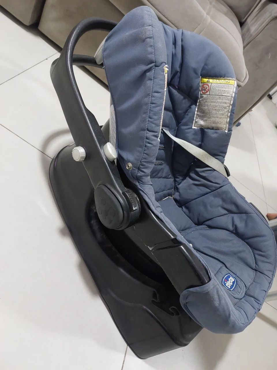 Bebê conforto com base fixa para o carro Chicco - Foto 4