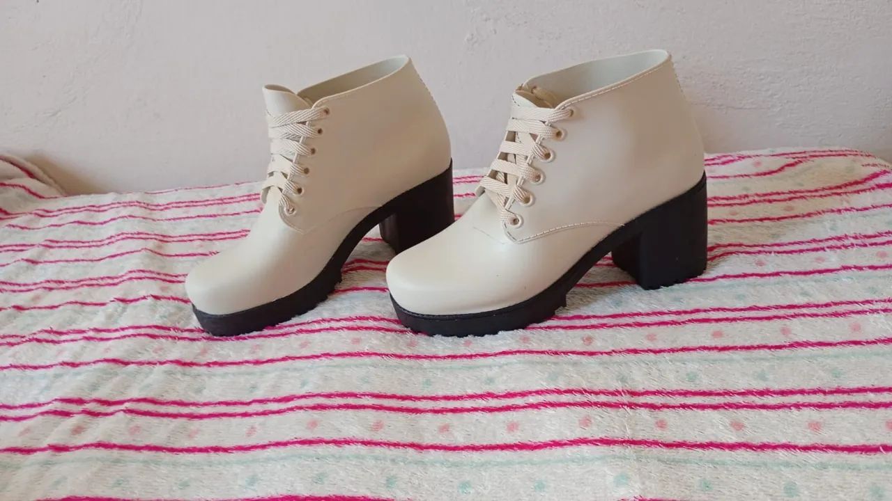 Bota feminina N36 - Foto 2