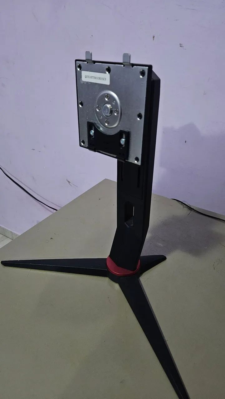 Monitor gamer AOC 144hz IPS 24pol completo - Foto 4