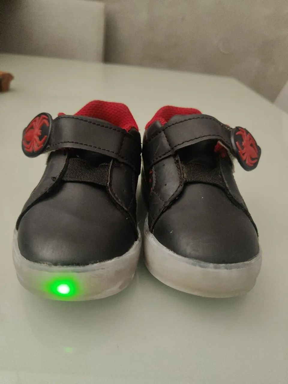 Tênis com luz