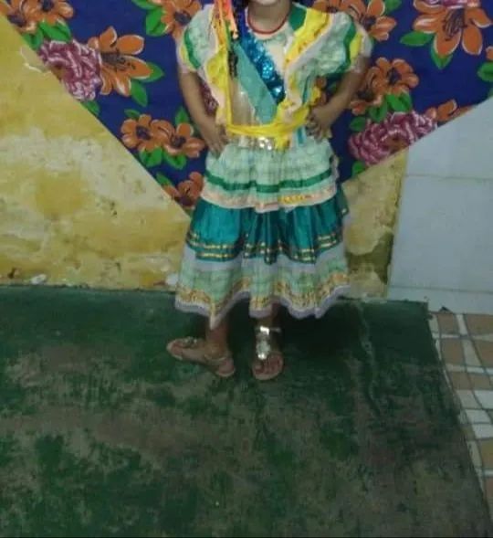 Vestido em ótimo estado tamanhos variados  - Foto 3