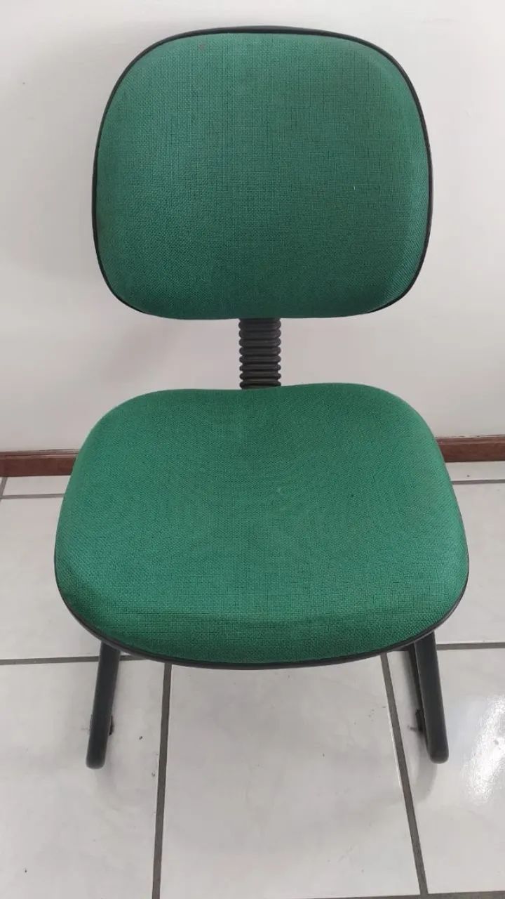 Vendo 2 Cadeiras