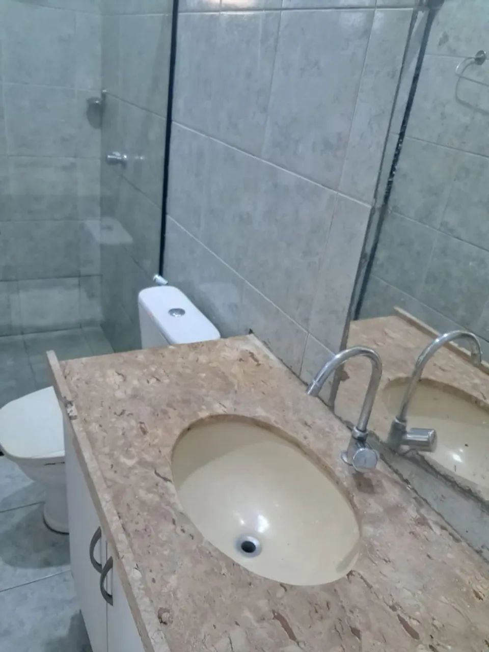Casa em Dois Unidos pra vender.                                                            - Foto 3