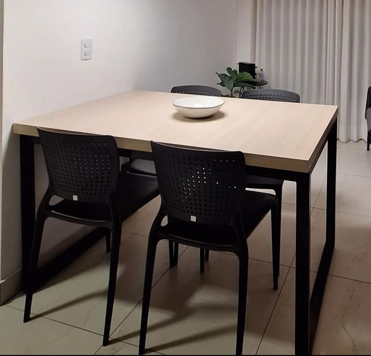 Mesa MDF com 4 cadeiras Tramontina  - Foto 2