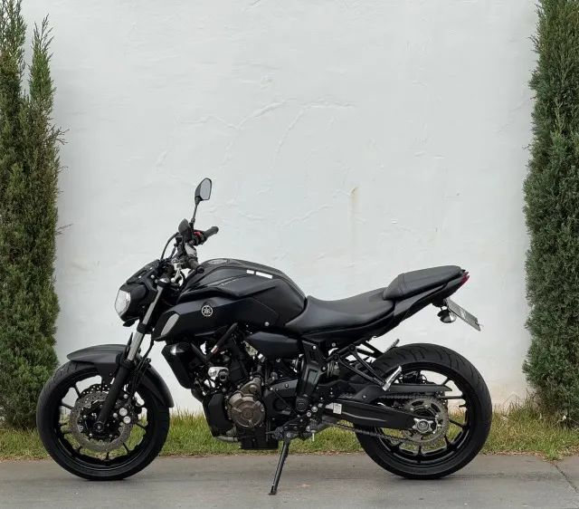 YAMAHA MT-07 2024 - Foto 5
