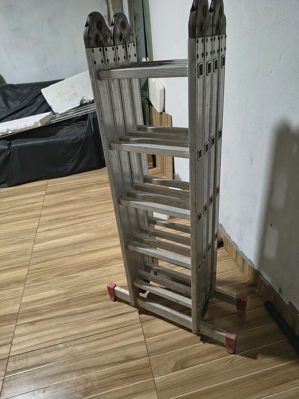 Escada articulada  - Foto 4