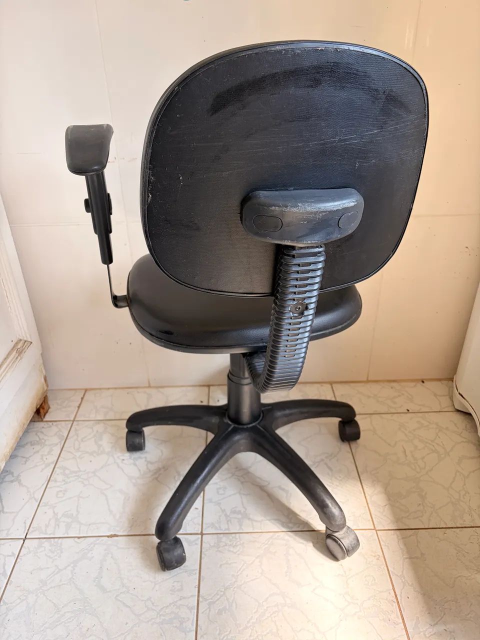 Cadeira de escritório  - Foto 3
