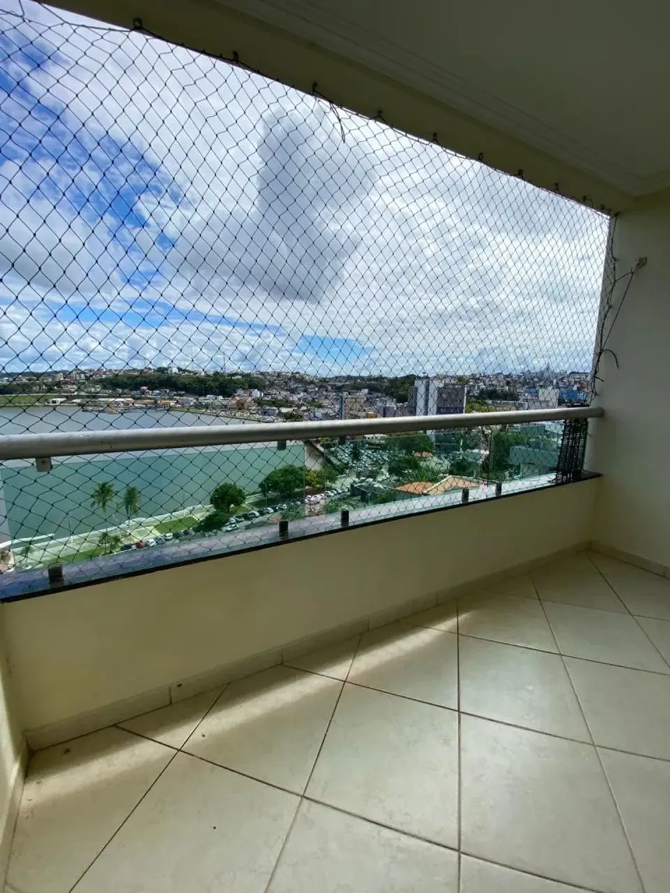BELISSÍMO APARTAMENTO COM VISTA NO CENTRO - Foto 4