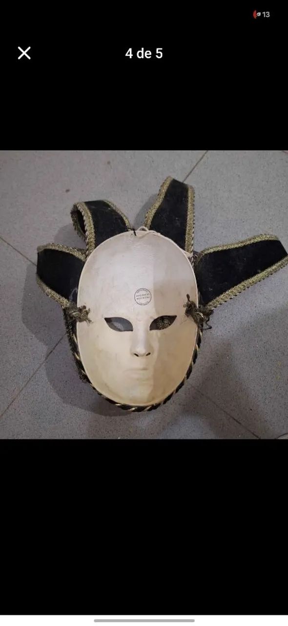 Máscara veneziana antiga original pintada a mão - Foto 4
