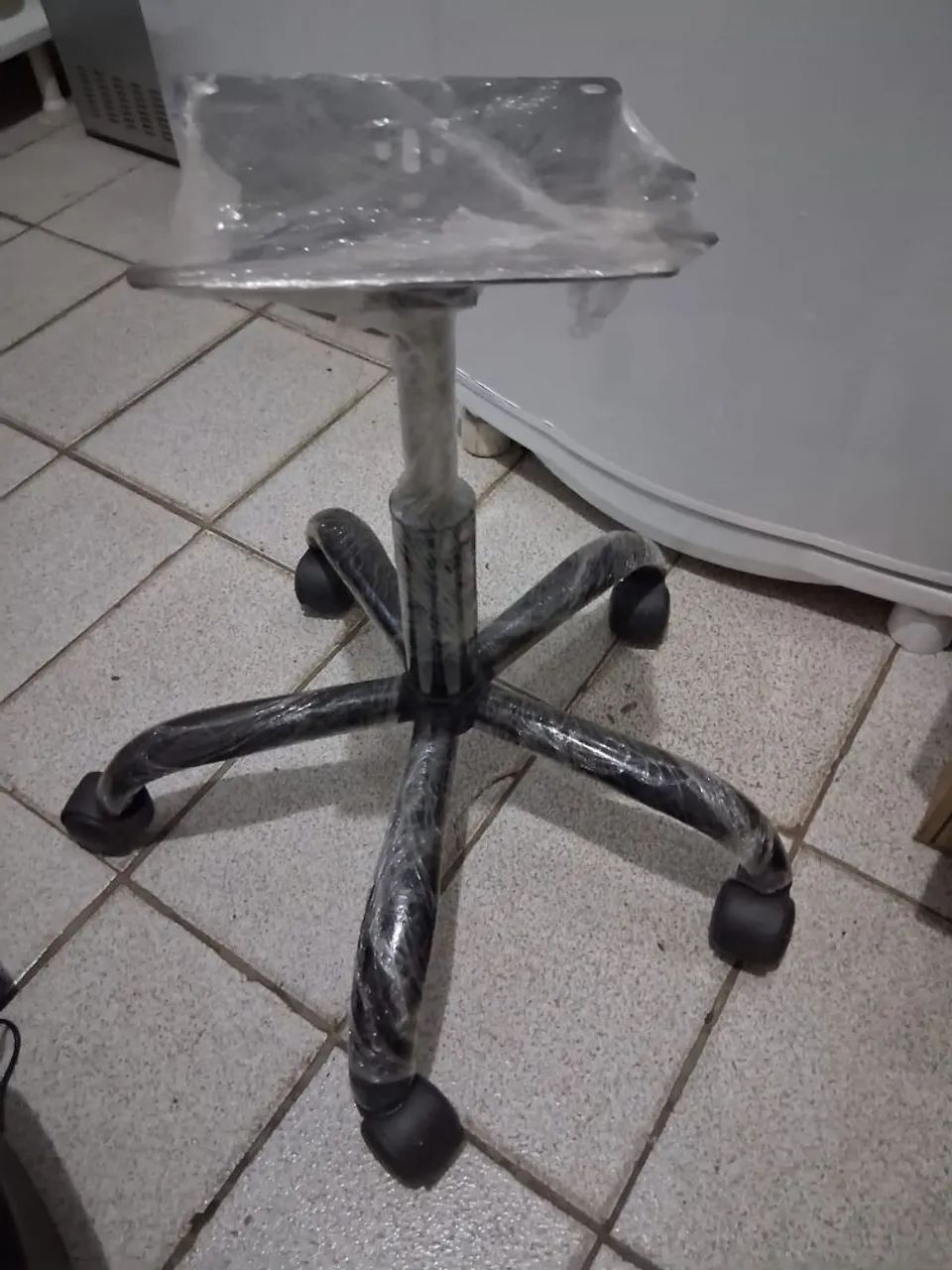 Base de assento de cadeira giratória 