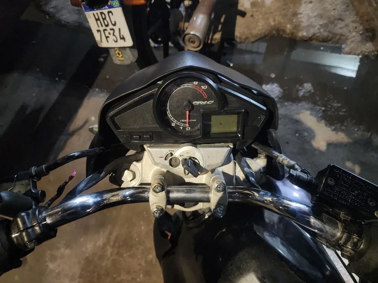Cb 300  - Foto 3
