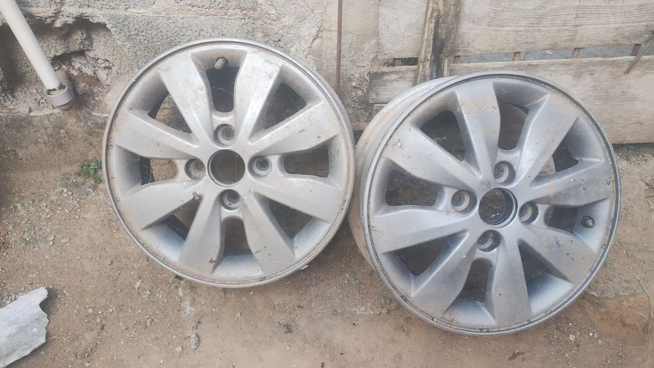 vendo duas rodas de HB 20 aro 14  - Foto 4