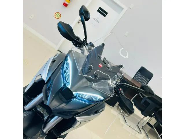 DUCATI MULTISTRADA V4 S - Foto 4