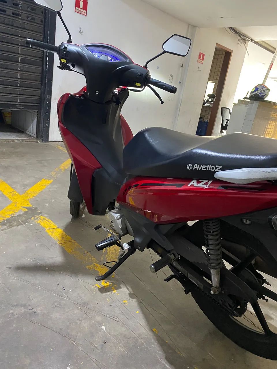 vendo moto avellos extremamente nova - Foto 4