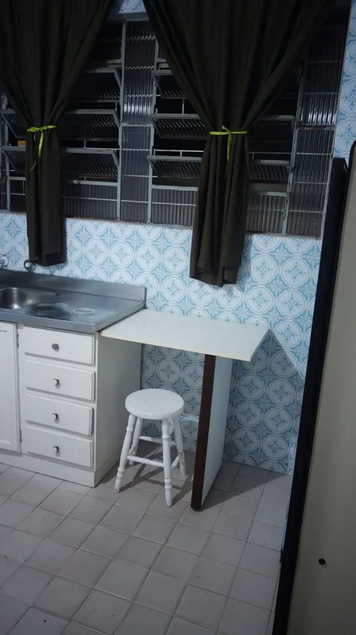 Alugo quarto mobiliado - Foto 2