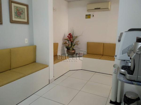 Casa sobrado com 6 quartos - Bairro Lago Parque em Londrina - Foto 16