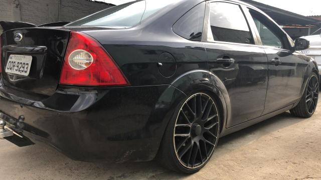 Focus sedan - Foto 2
