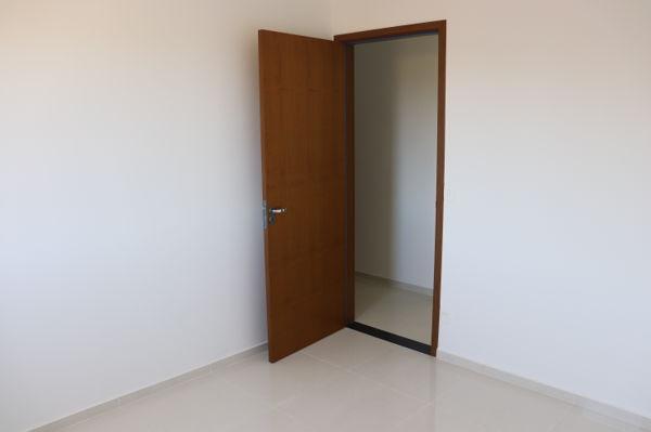 Apartamento com 3 quartos no Condomínio Residencial Lakeside - Bairro Residencial Itaipu - Foto 18