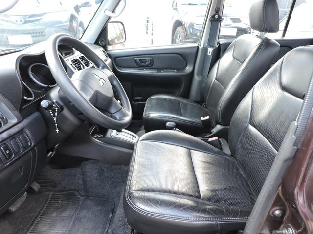 TR4 2.0 4X4 GLS 2011/2012 Automático - Foto 15
