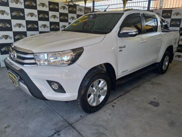 Toyota hilux 2017 2.7 srv 4x2 cd 16v flex 4p automÁtico - Foto 3