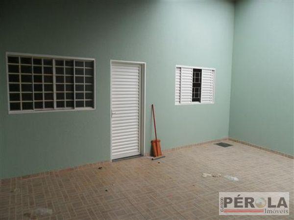 Casa geminada com 2 quartos - Bairro Vila Jardim Pompéia em Goiânia - Foto 2