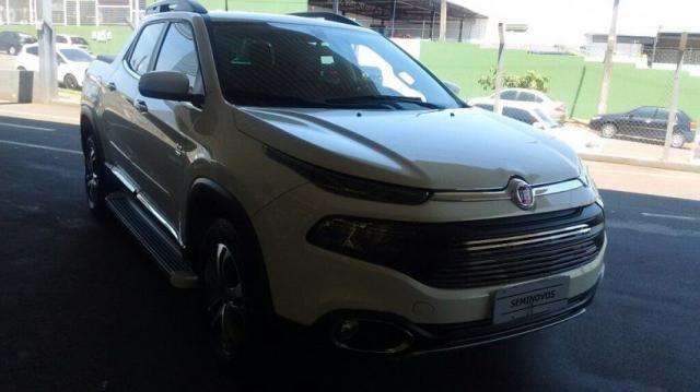 FIAT TORO FREEDOM 4X4 2.0 16V AT9 Branco 2018/2019