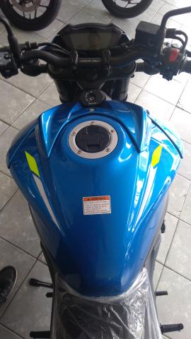 Suzuki GSX-S750ZA - Foto 3