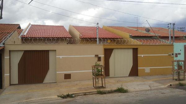 Casa com 2 quartos - Bairro Residencial Itaipu em Goiânia