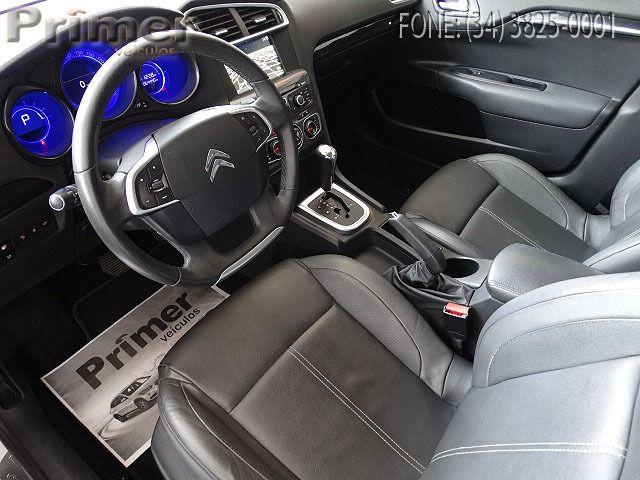 C4 LOUNGE Exclusive 1.6 Turbo 4p Aut. - Foto 6