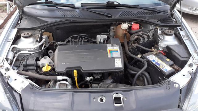 Renault clio sedan 05/06 1.0 flex. - Foto 11