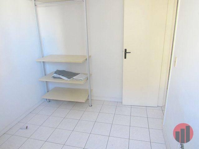 Apartamento com 2 dormitórios para alugar, 70 m² por R$ 1.300,00 - Meireles - Fortaleza/CE - Foto 16