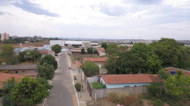 Em Caldas Novas - GO Vende-se Lote no Setor Nova Canaã.