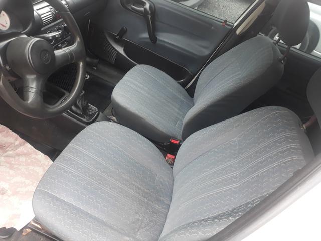 Corsa 2000 1.0 básico - Foto 4
