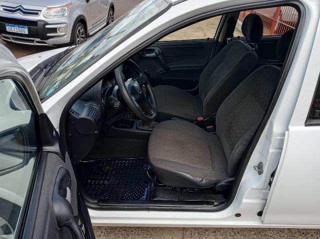 Gm - Chevrolet Corsa Sedan 1.0 8V 71CV 4P - Foto 6